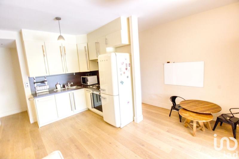 Maison - 264 m² - 8 pièces