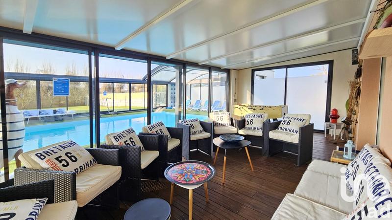 Maison - 260 m² - 11 pièces