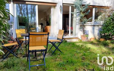 Appartement - 99 m² - 4 pièces