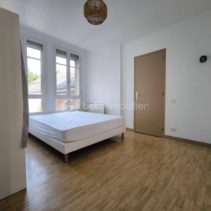 Maison - 192 m² - 10 pièces