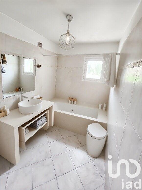 Duplex - 115 m² - 6 pièces