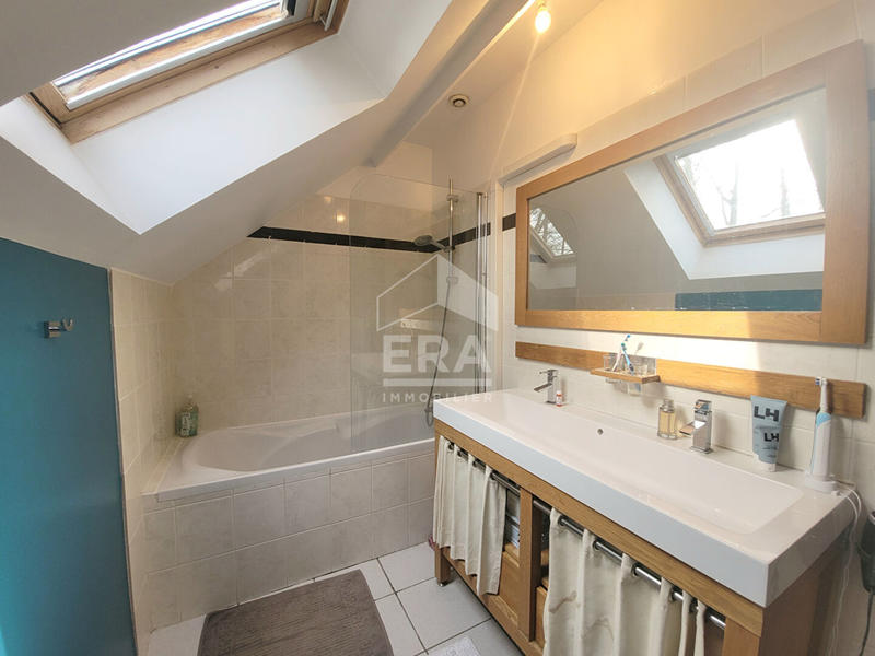 Maison - 109 m² - 5 pièces