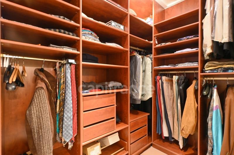 Maison bourgeoise - 225 m² - 9 pièces