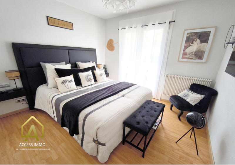 Propriété - 115 m² - 7 pièces