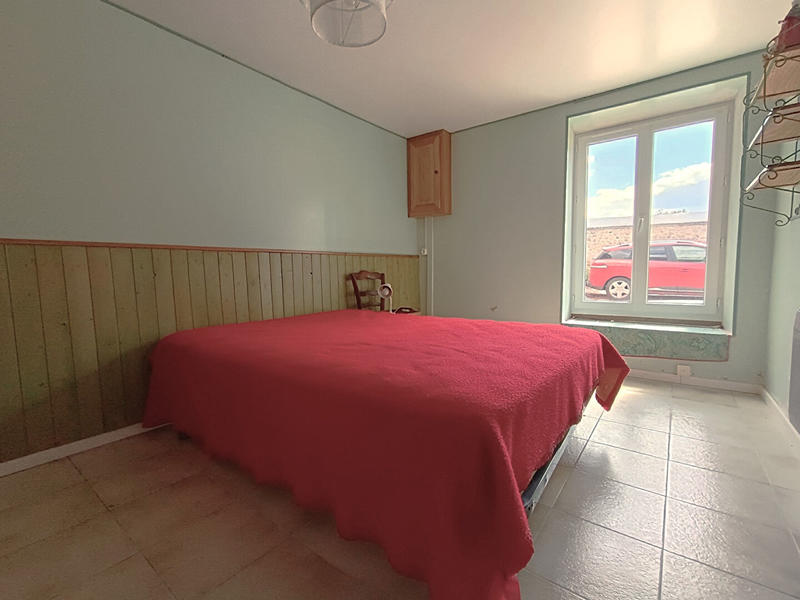 Maison - 200 m² - 9 pièces