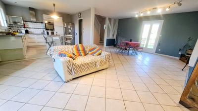 Maison - 154 m² - 6 pièces