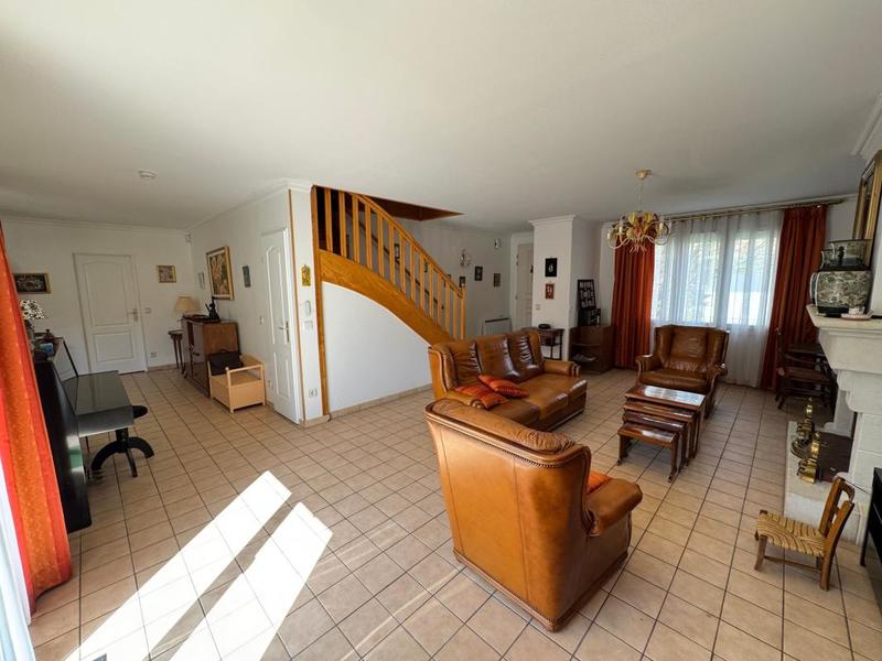 Maison - 150 m² - 6 pièces