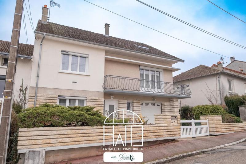 Pavillon - 180 m² - 6 pièces