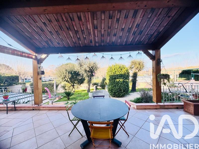 Maison - 147 m² - 6 pièces