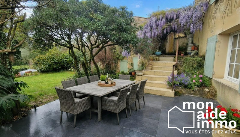 Maison - 163 m² - 5 pièces