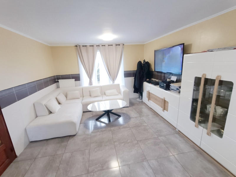 Maison - 92 m² - 4 pièces