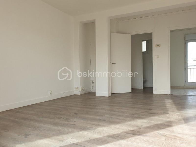 Appartement - 65 m² - 4 pièces