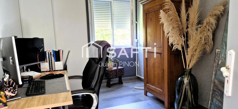 Appartement - 85 m² - 5 pièces