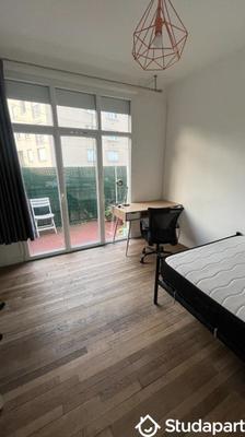 Chambre - 12 m² - 1 pièce