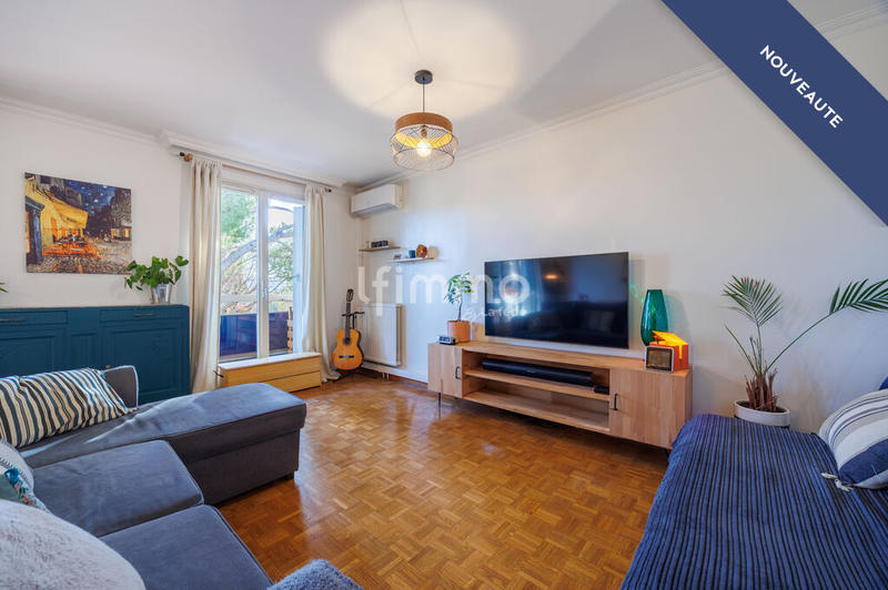 Appartement - 82 m² - 3 pièces