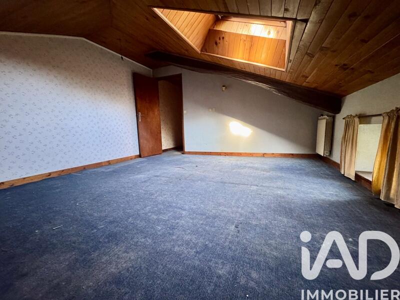 Maison de village - 98 m² - 7 pièces