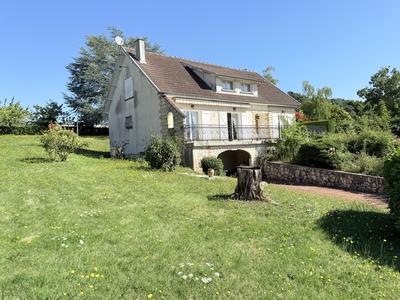 Maison traditionnelle - 110 m² - 5 pièces