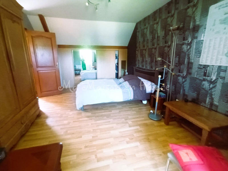 Villa - 200 m² - 6 pièces