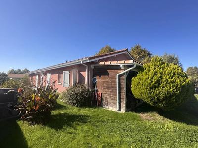 Villa - 100 m² - 6 pièces