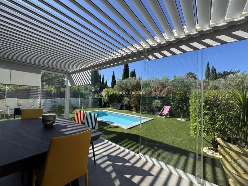 Appartement - 105 m² - 3 pièces