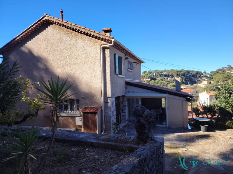 Maison - 164 m² - 7 pièces