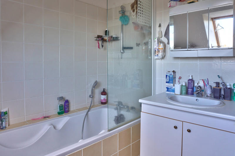 Maison - 101 m² - 5 pièces