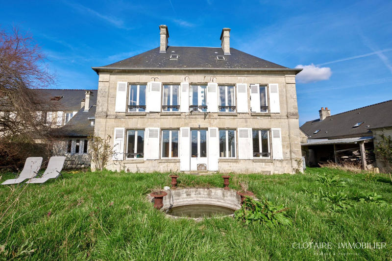 Maison ancienne - 204 m² - 10 pièces