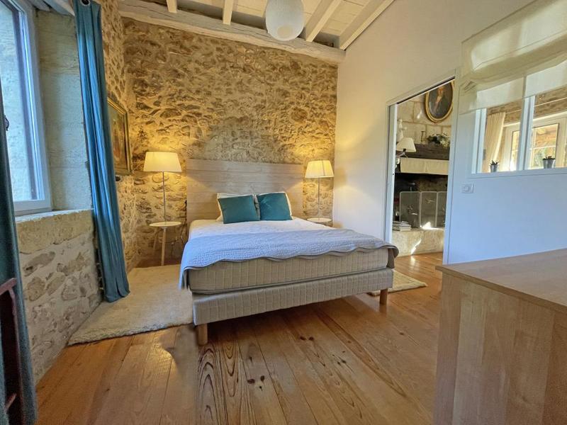 Maison en pierre - 138 m² - 5 pièces