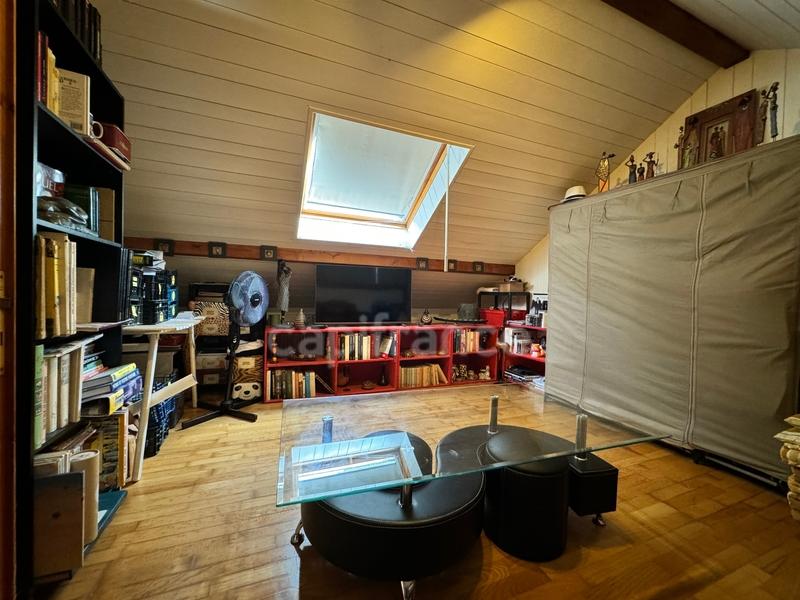 Local artisanal - 223 m² - 4 pièces