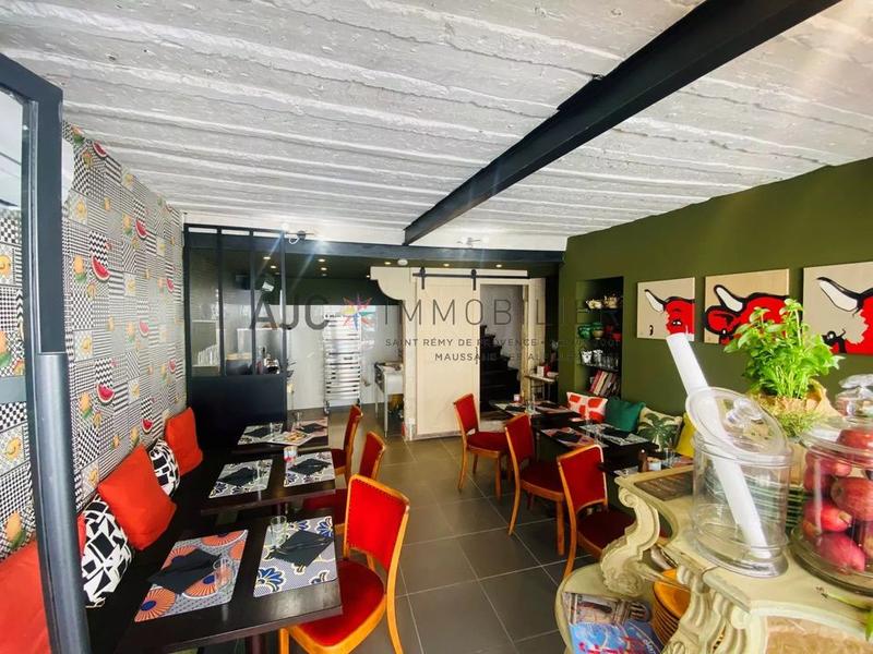 Local commercial - 110 m² - 2 pièces