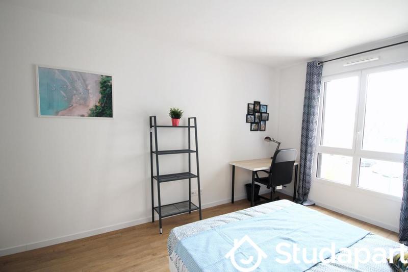 Chambre - 12 m² - 1 pièce