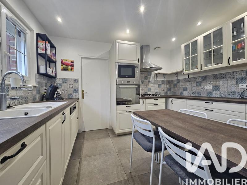 Maison - 105 m² - 5 pièces