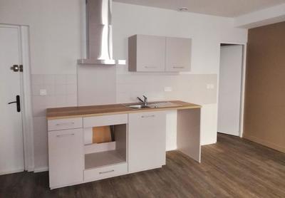 Studio - 25 m² - 1 pièce