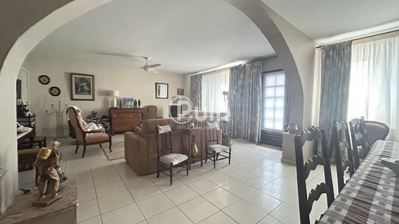 Appartement - 120 m² - 4 pièces