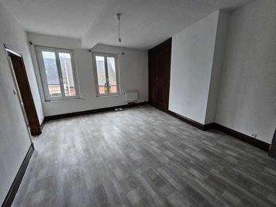 Maison - 185 m² - 8 pièces