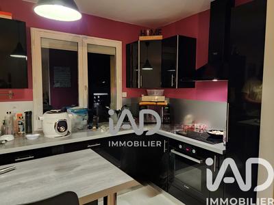 Maison - 102 m² - 5 pièces