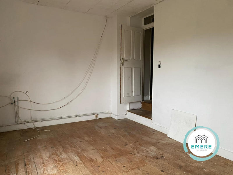 Maison - 265 m² - 11 pièces