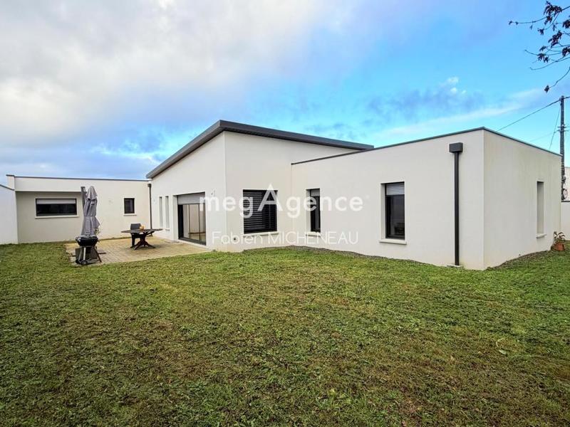 Maison de campagne - 130 m² - 6 pièces