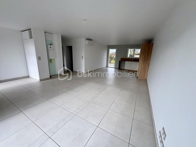 Maison jumelée - 82 m² - 3 pièces