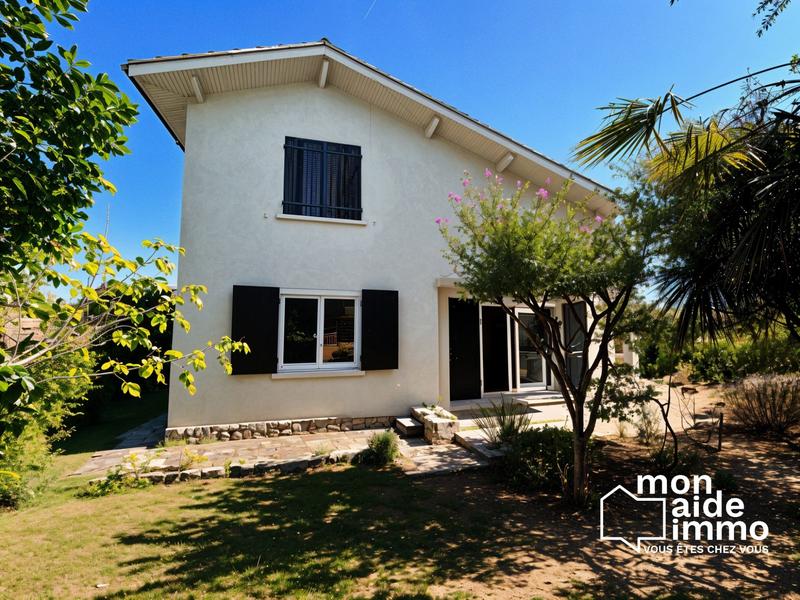 Maison - 100 m² - 5 pièces