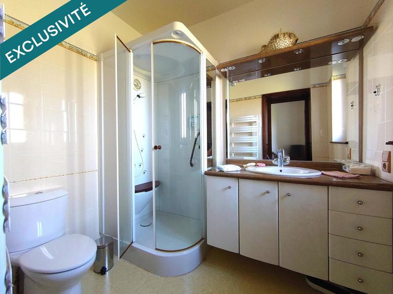 Bastide - 246 m² - 8 pièces