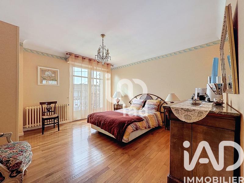 Maison de ville - 194 m² - 6 pièces