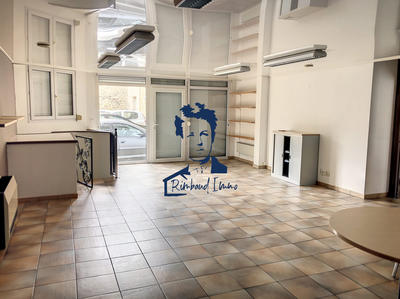 Local d'activités - 100 m² - 2 pièces