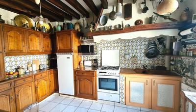 Maison - 306 m² - 11 pièces