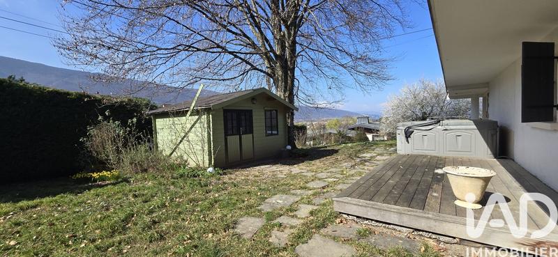 Maison - 197 m² - 10 pièces