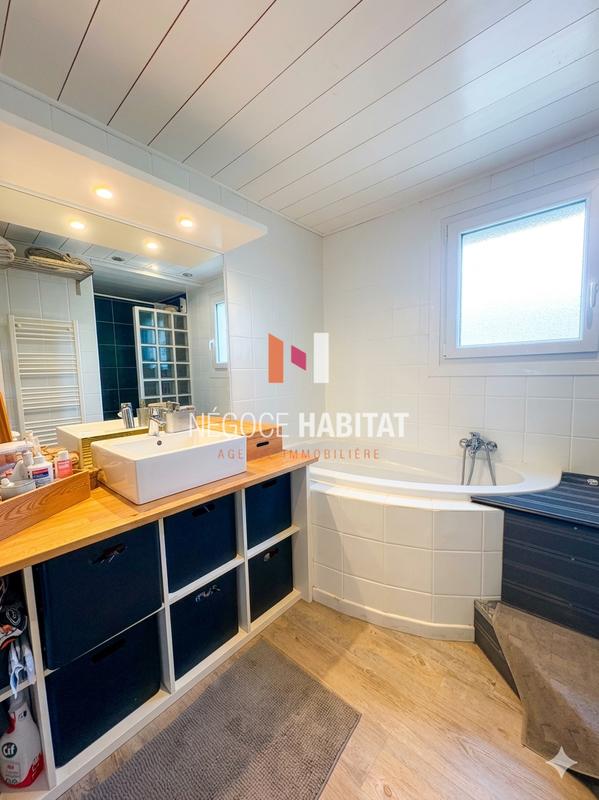 Villa - 110 m² - 5 pièces