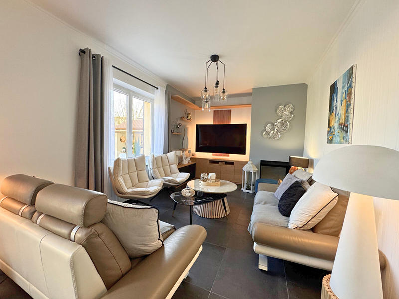 Maison - 110 m² - 6 pièces