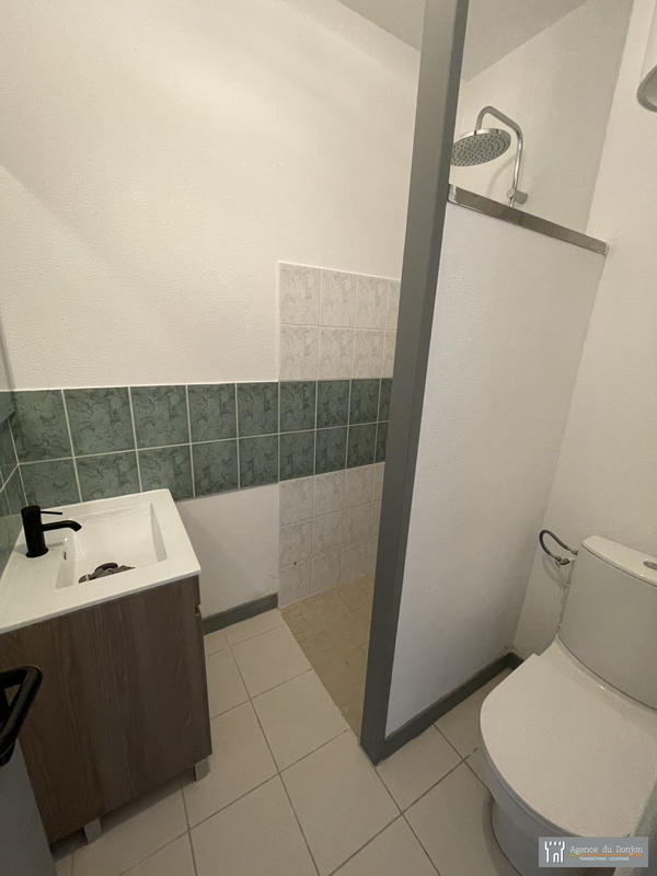Appartement - 15 m² - 1 pièce