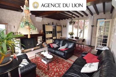 Maison - 95 m² - 5 pièces