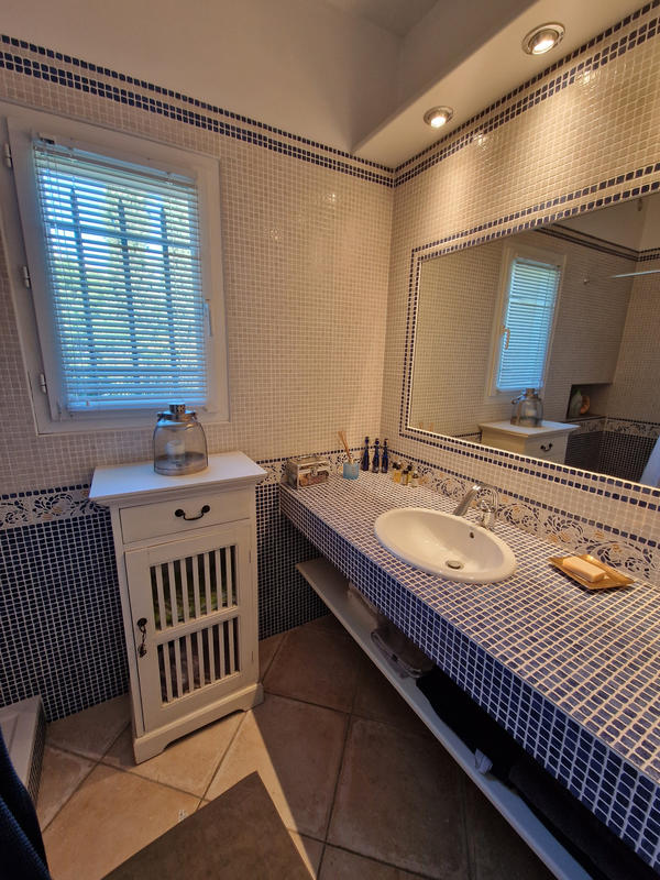 Maison - 205 m² - 6 pièces